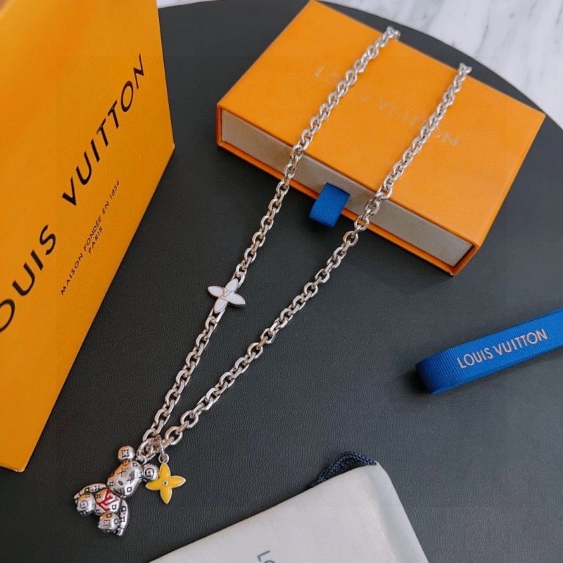 GoAnywhere Louis Vuitton Necklaces 248408