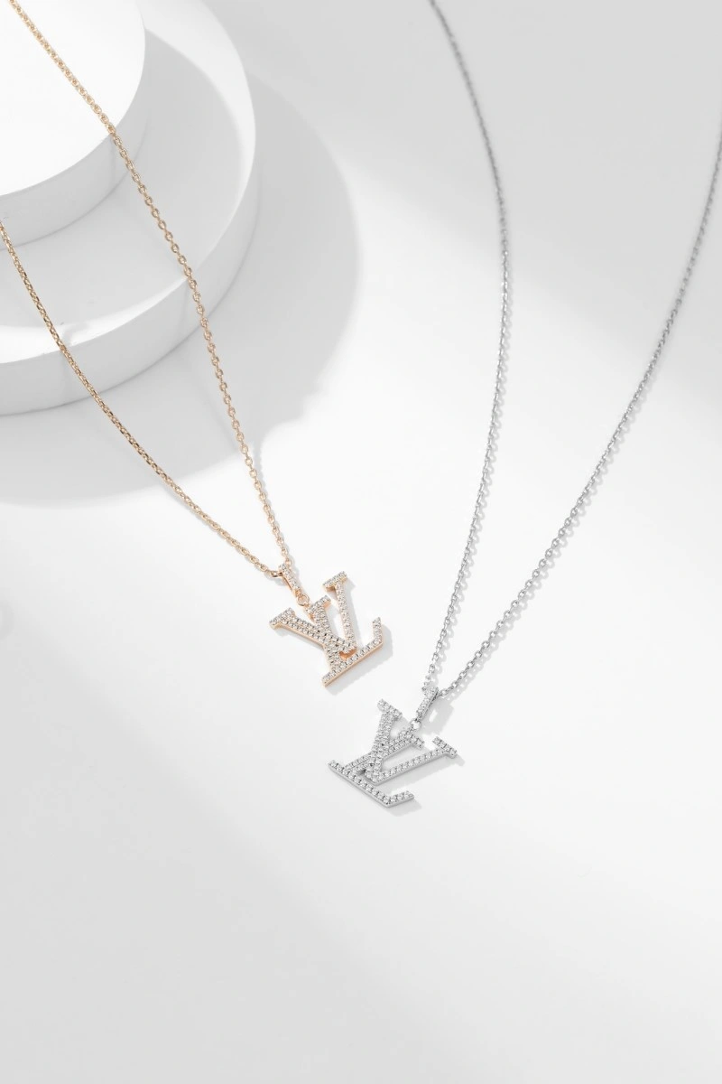 Louis Vuitton Necklaces Casual 248404