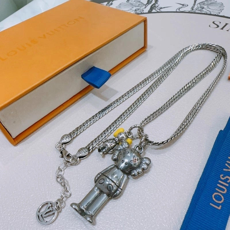 Louis Vuitton Necklaces Unique 248387