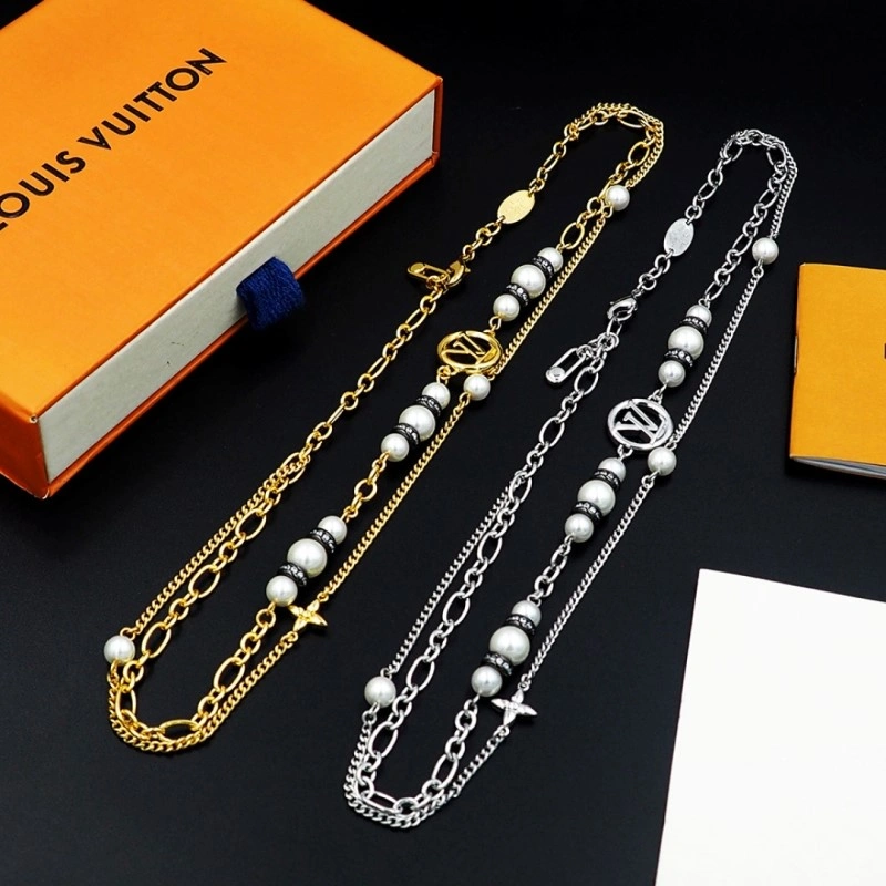 Lightweight Louis Vuitton Necklaces 248388
