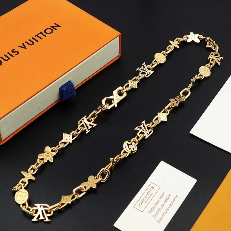 Sleek Louis Vuitton Necklaces 247937