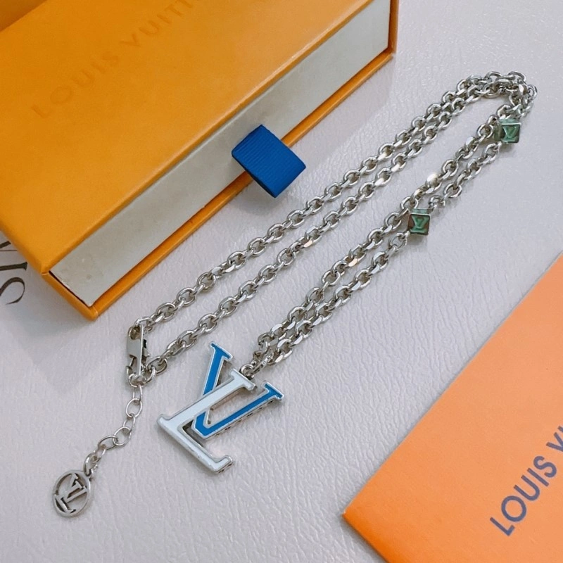 Soft Louis Vuitton Necklaces 247925