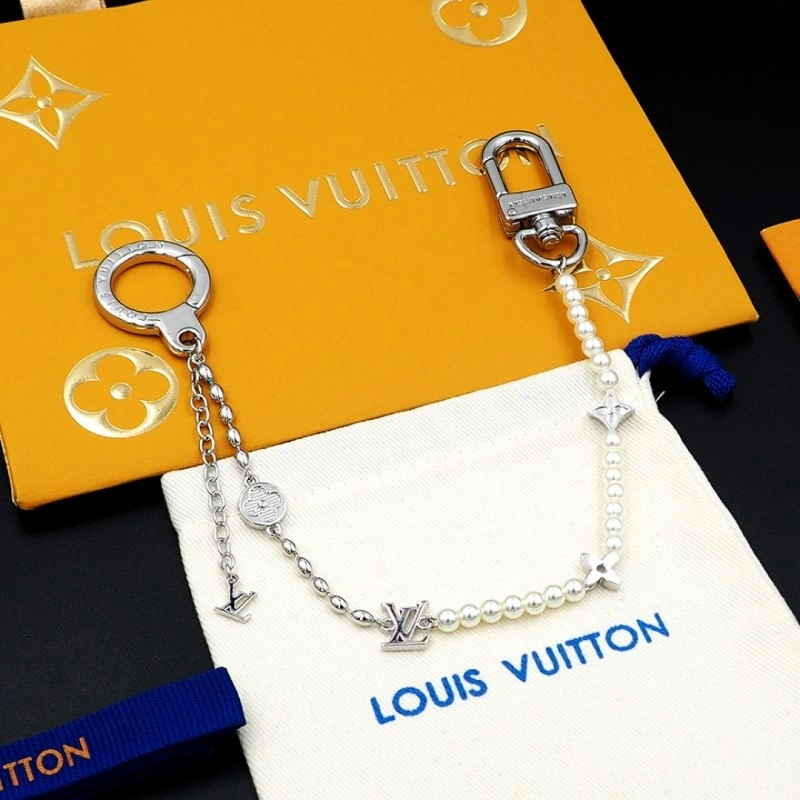 Louis Vuitton Necklaces Soft 247921