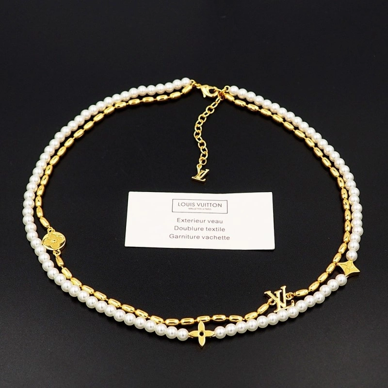 Louis Vuitton Necklaces SportInspired 247920
