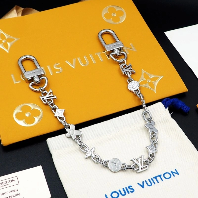 Louis Vuitton Necklaces Lightweight 247918