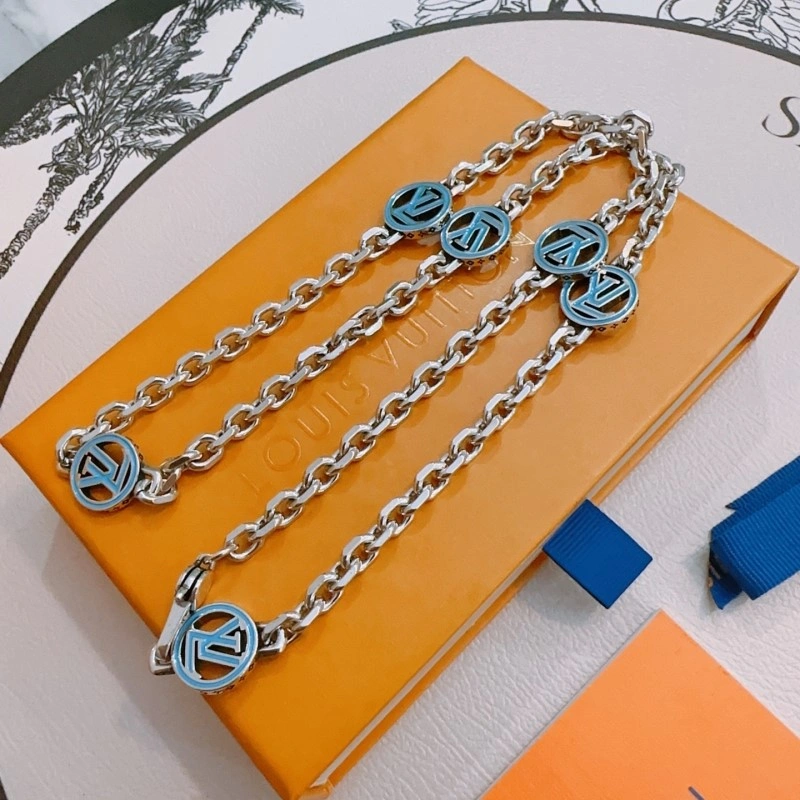 Louis Vuitton Necklaces Elegant 247903