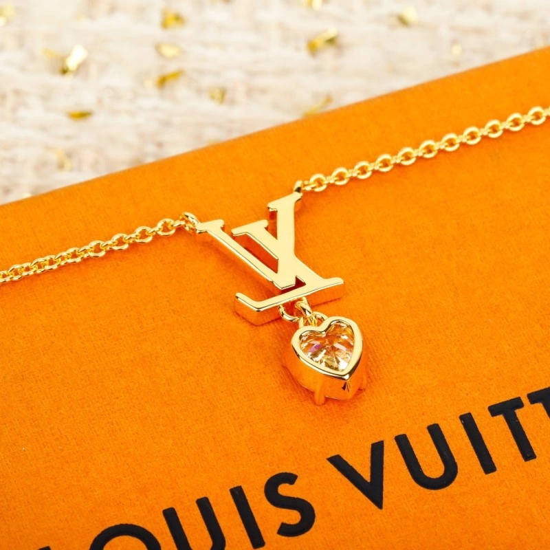 Louis Vuitton Necklaces Flexible 247899