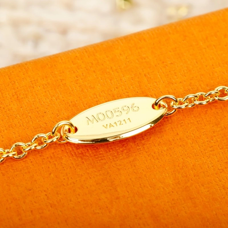 Louis Vuitton Necklaces Flexible 247899
