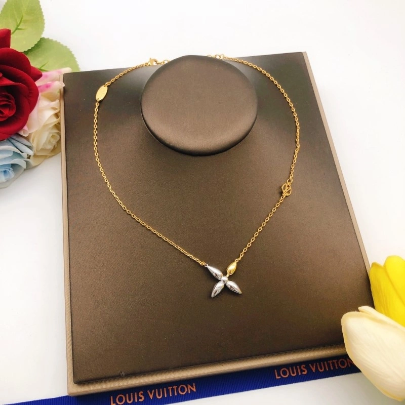 ModernLook Louis Vuitton Necklaces 247898
