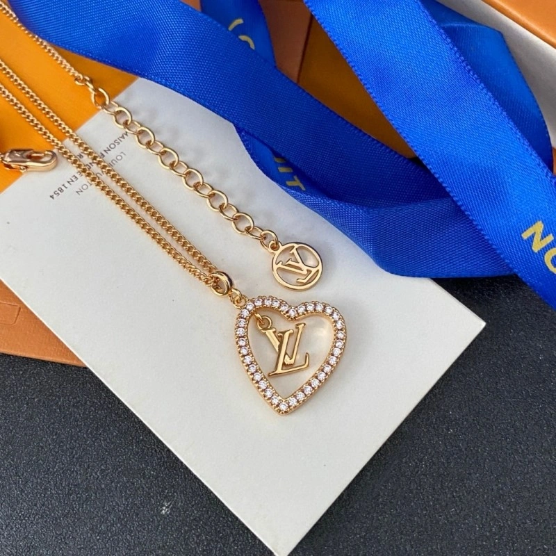 Louis Vuitton Necklaces Stylish 247887