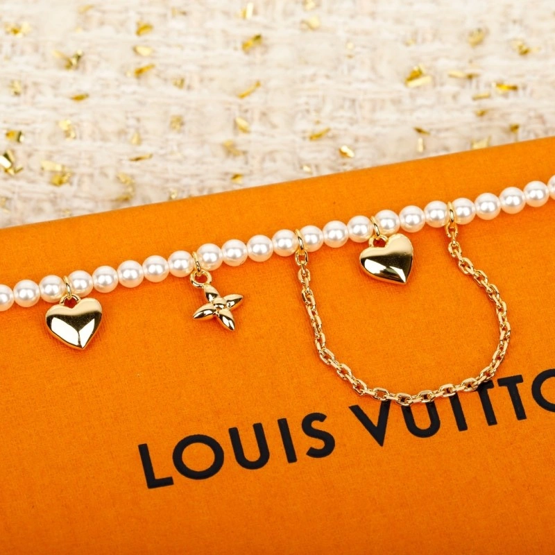 EasyMatch Louis Vuitton Necklaces 247892