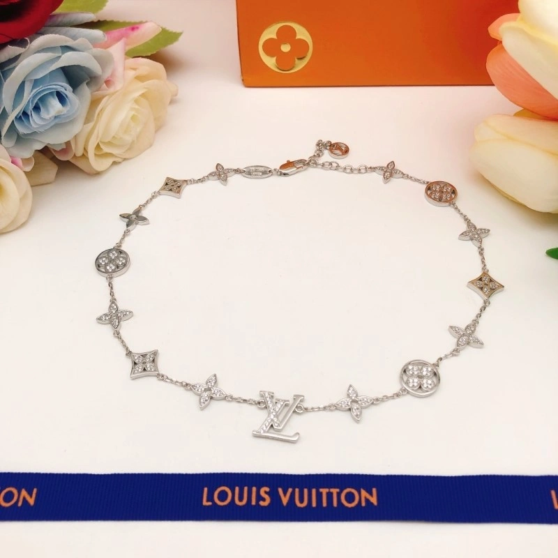 Louis Vuitton Necklaces WeatherProof 247911