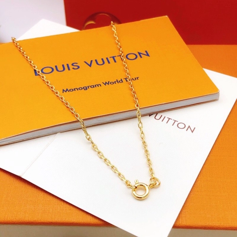 Premium Louis Vuitton Necklaces 247908