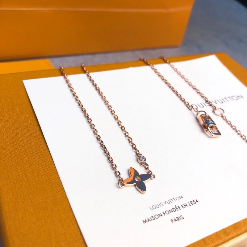 Affordable Louis Vuitton Necklaces 247895