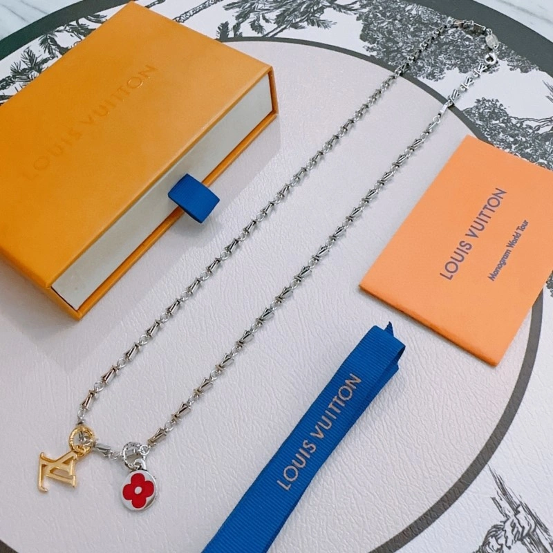 SunProtective Louis Vuitton Necklaces 247912