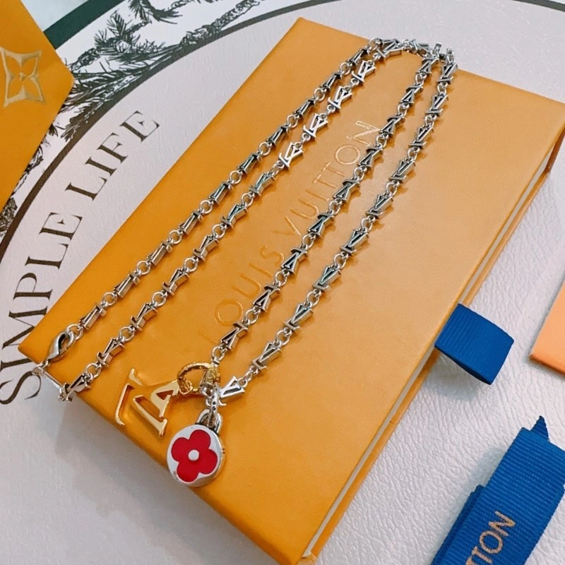 SunProtective Louis Vuitton Necklaces 247912