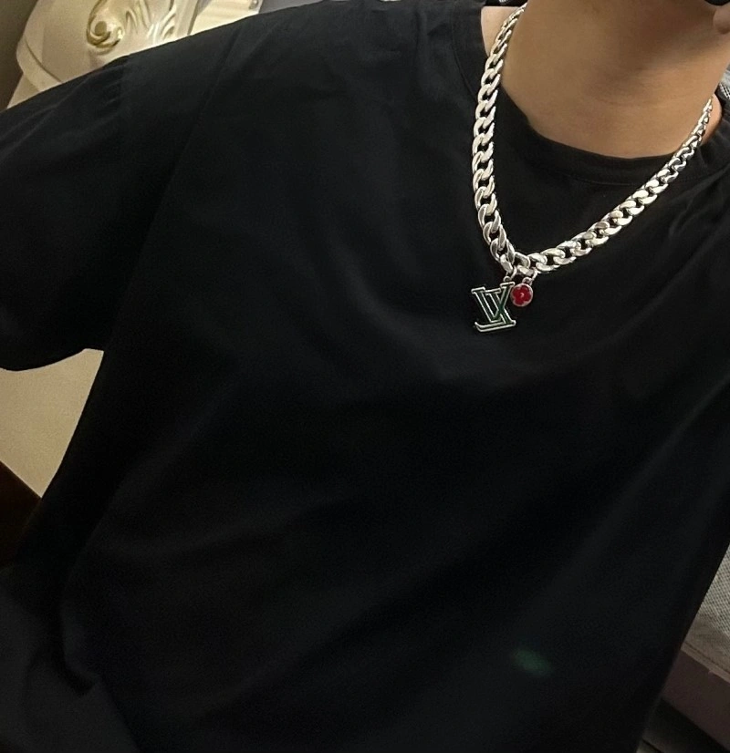 Louis Vuitton Necklaces GoAnywhere 247910