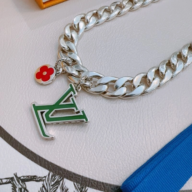 Louis Vuitton Necklaces GoAnywhere 247910