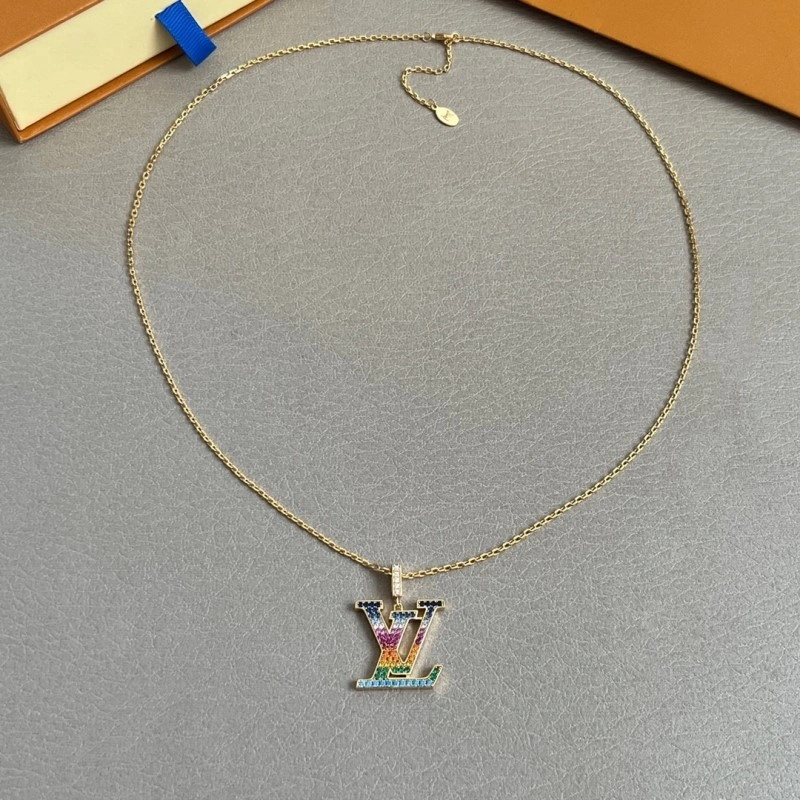 StreetReady Louis Vuitton Necklaces 247886