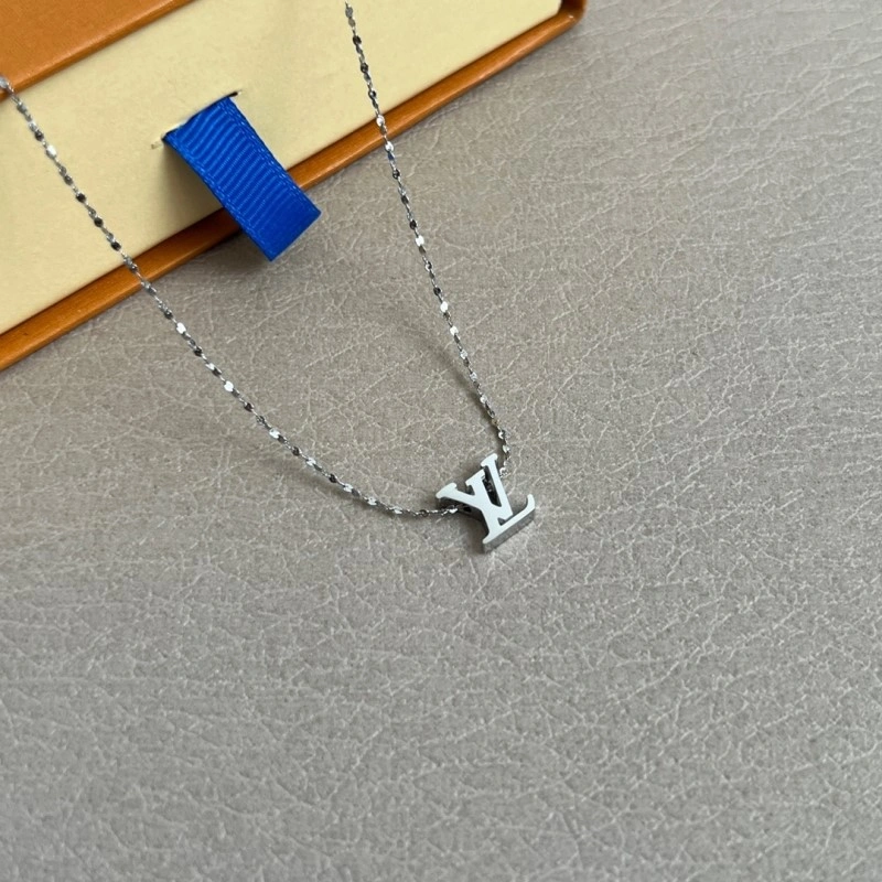 Practical Louis Vuitton Necklaces 247885
