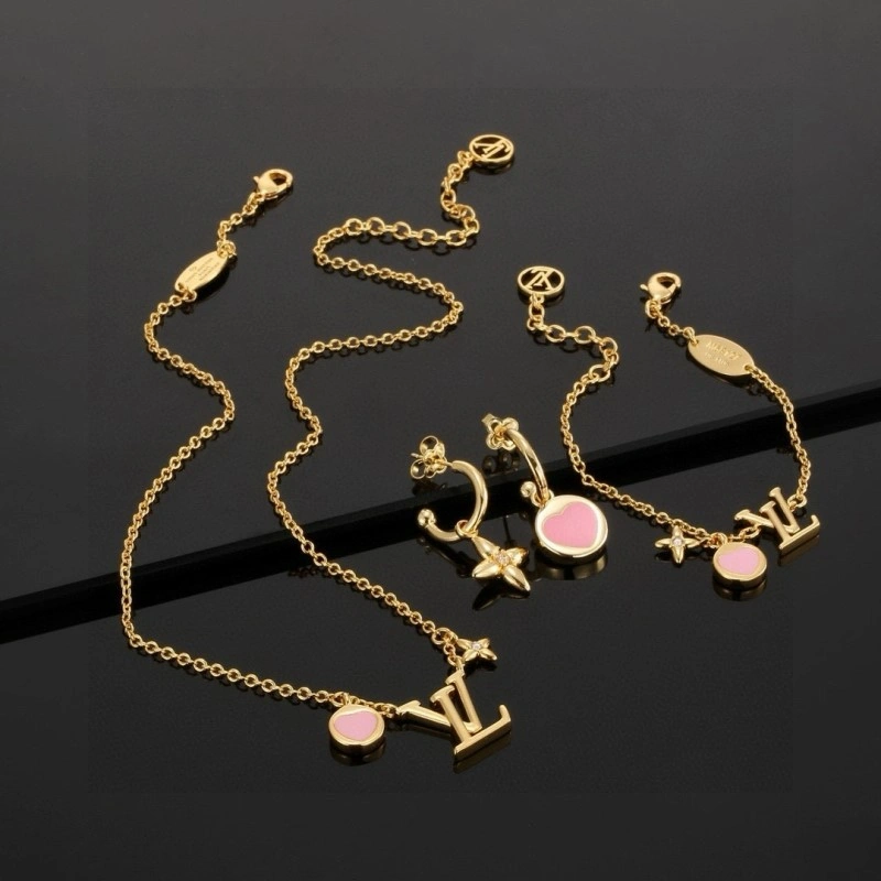 Louis Vuitton Necklaces FastDry 247882