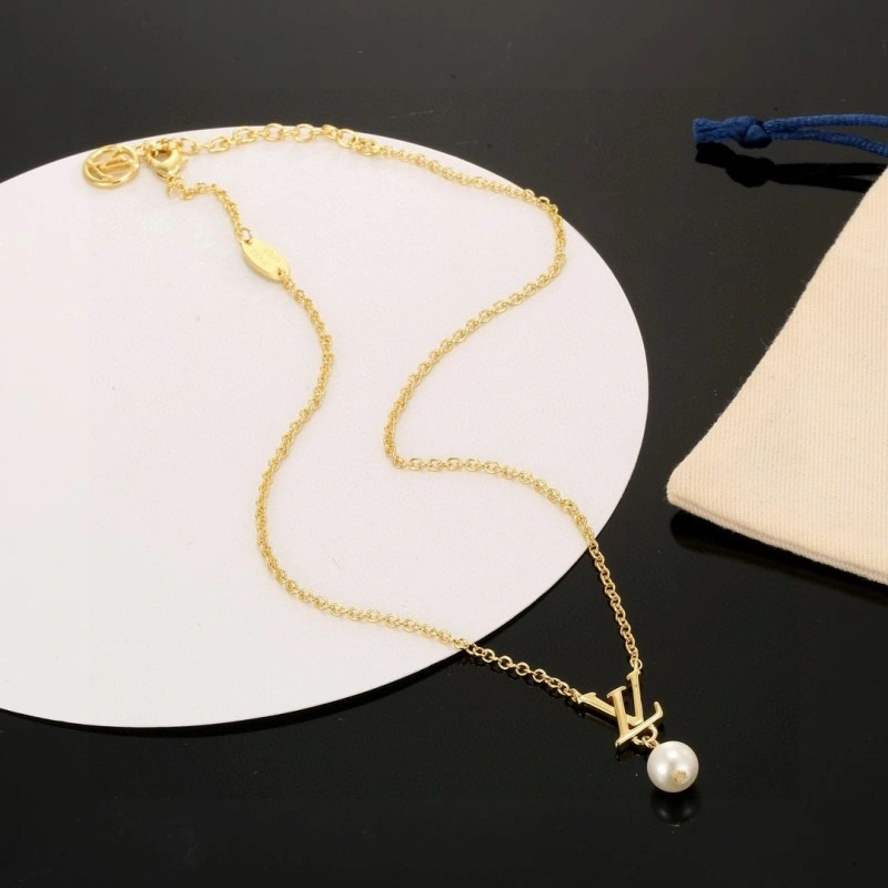 Louis Vuitton Necklaces Durable 247881