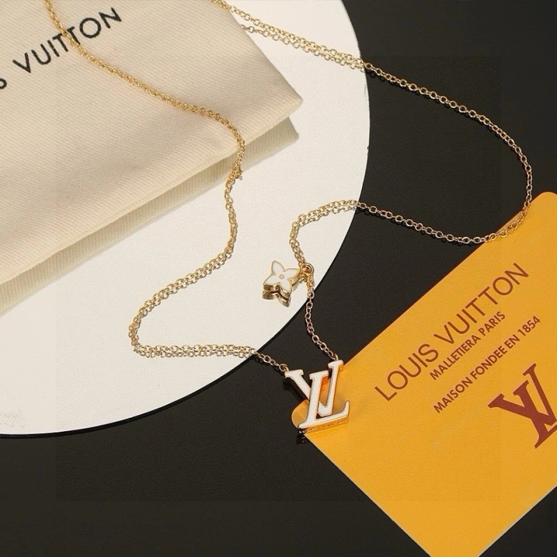 AllSeason Louis Vuitton Necklaces 247880