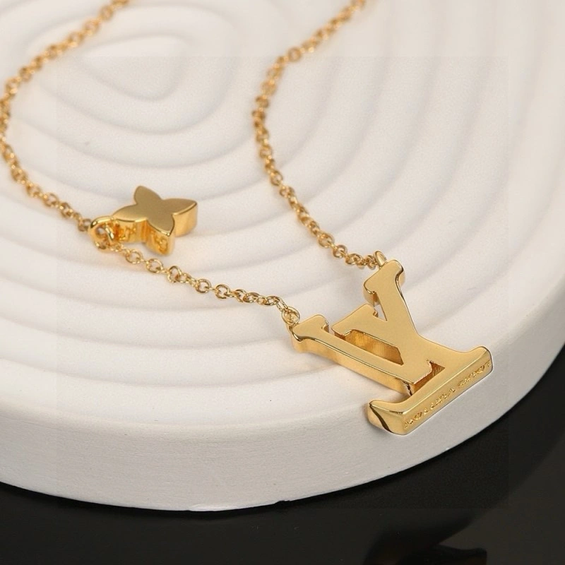 AllSeason Louis Vuitton Necklaces 247880
