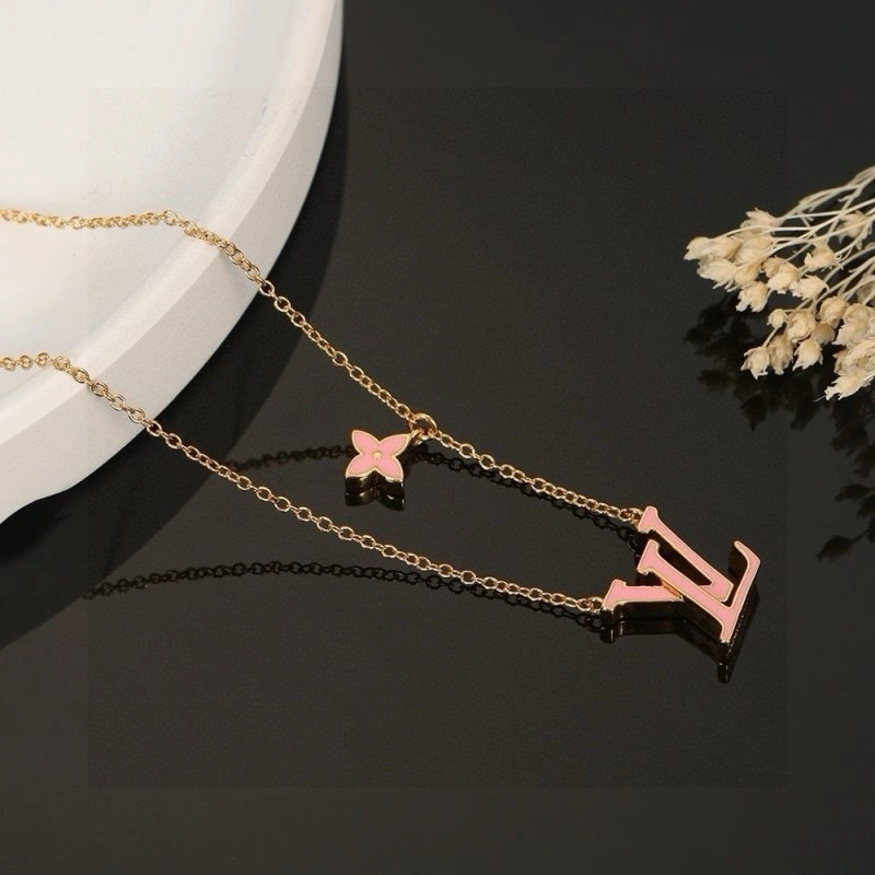 AllSeason Louis Vuitton Necklaces 247880