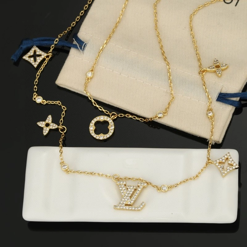 Louis Vuitton Necklaces WellDesigned 247878