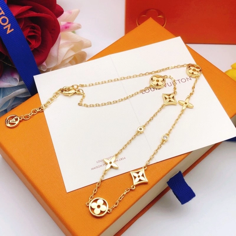 FreshLook Louis Vuitton Necklaces 247871