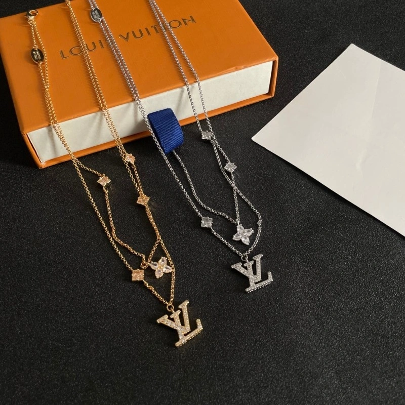 UrbanChic Louis Vuitton Necklaces 247874