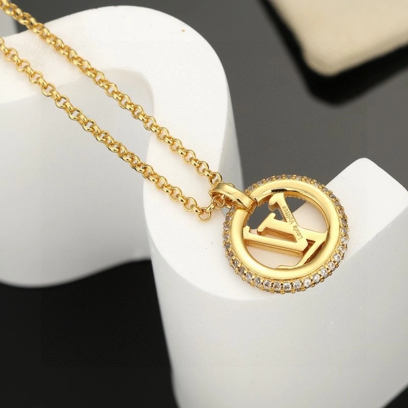 Modern Louis Vuitton Necklaces 247859