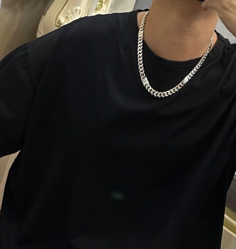Louis Vuitton Necklaces MultiPurpose 247861