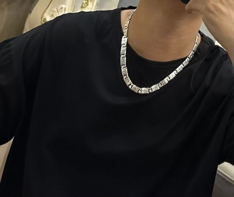 Louis Vuitton Necklaces MoistureWicking 247860