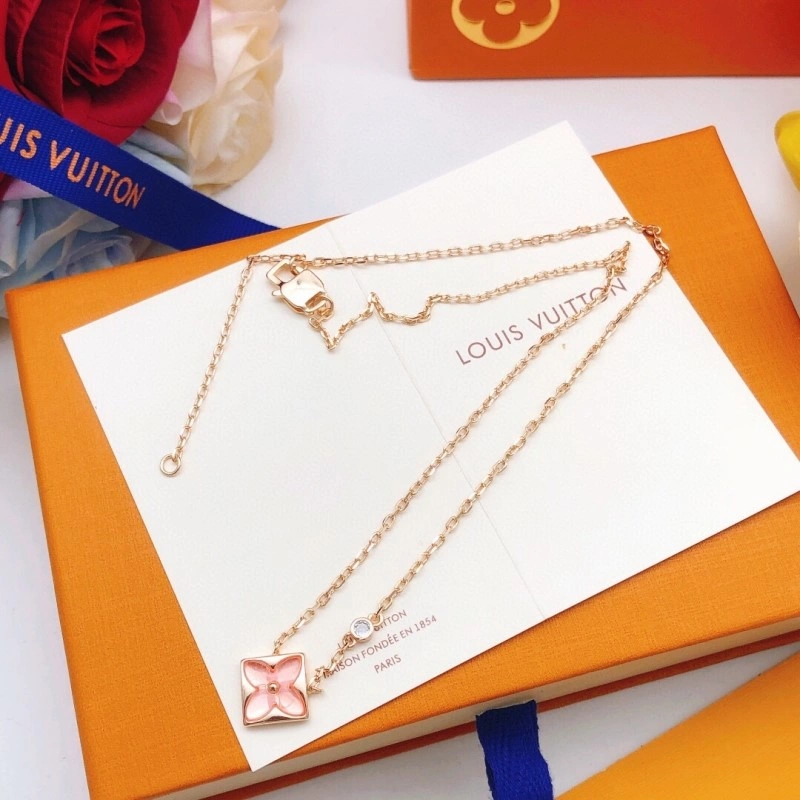 Trendy Louis Vuitton Necklaces 247856