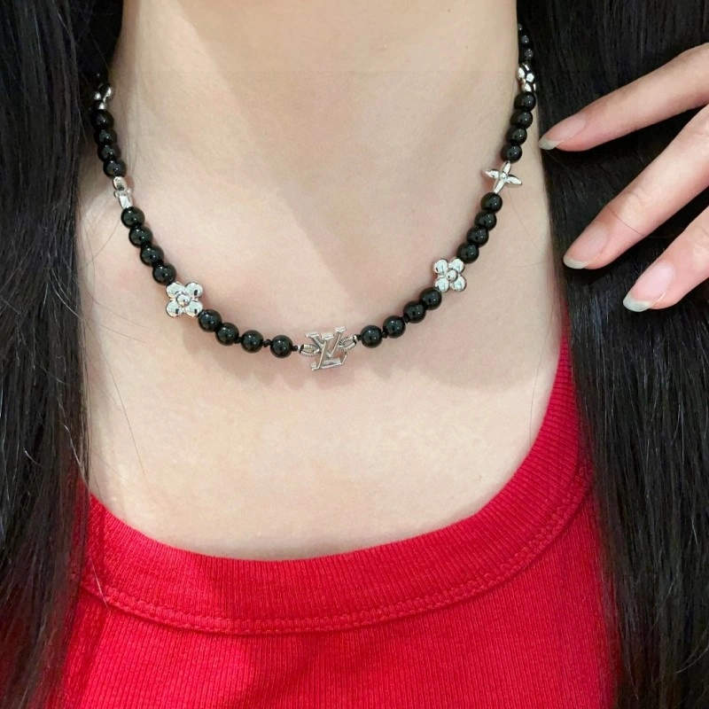Louis Vuitton Necklaces Compact 247867