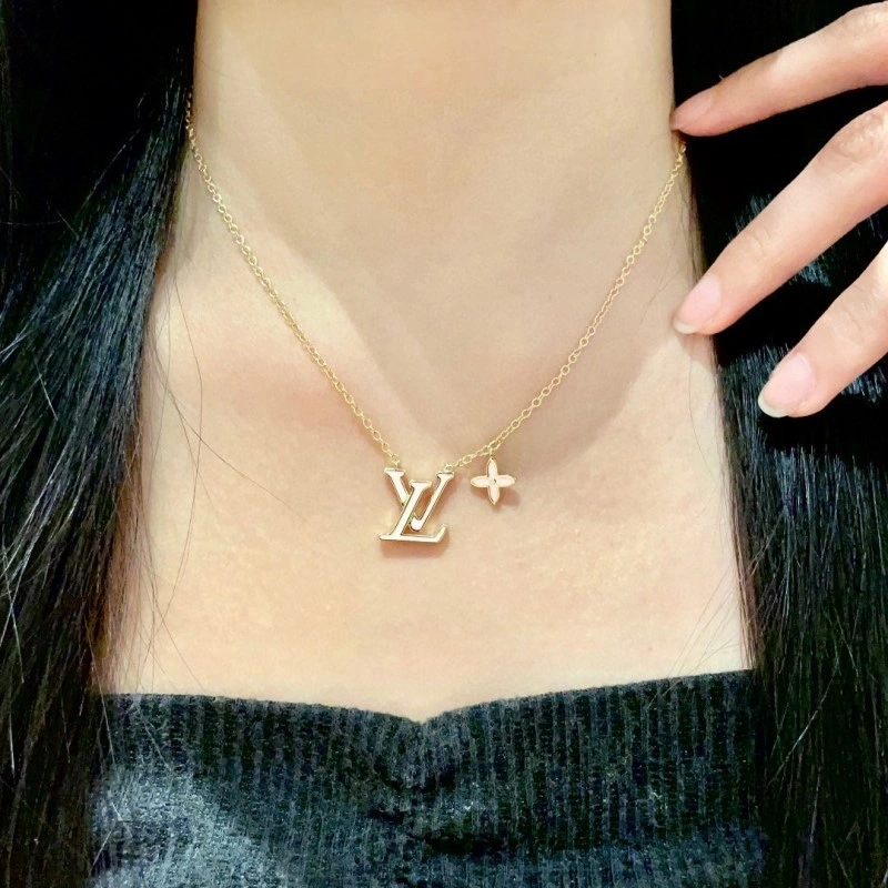 Louis Vuitton Necklaces TechFriendly 247850