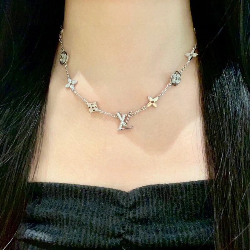 Louis Vuitton Necklaces Colorful 247851