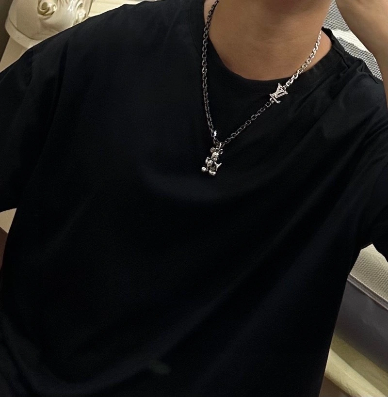 Sustainable Louis Vuitton Necklaces 247842