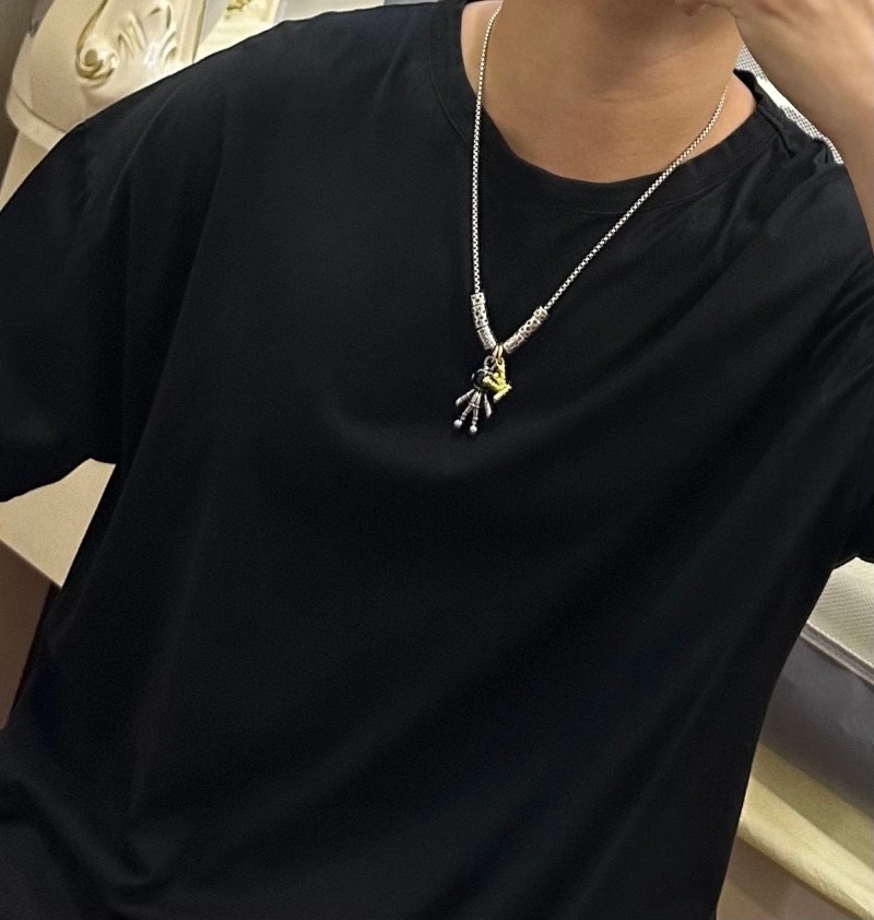 Louis Vuitton Necklaces Versatile 247858