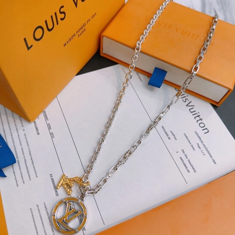 Louis Vuitton Necklaces Premium 247841