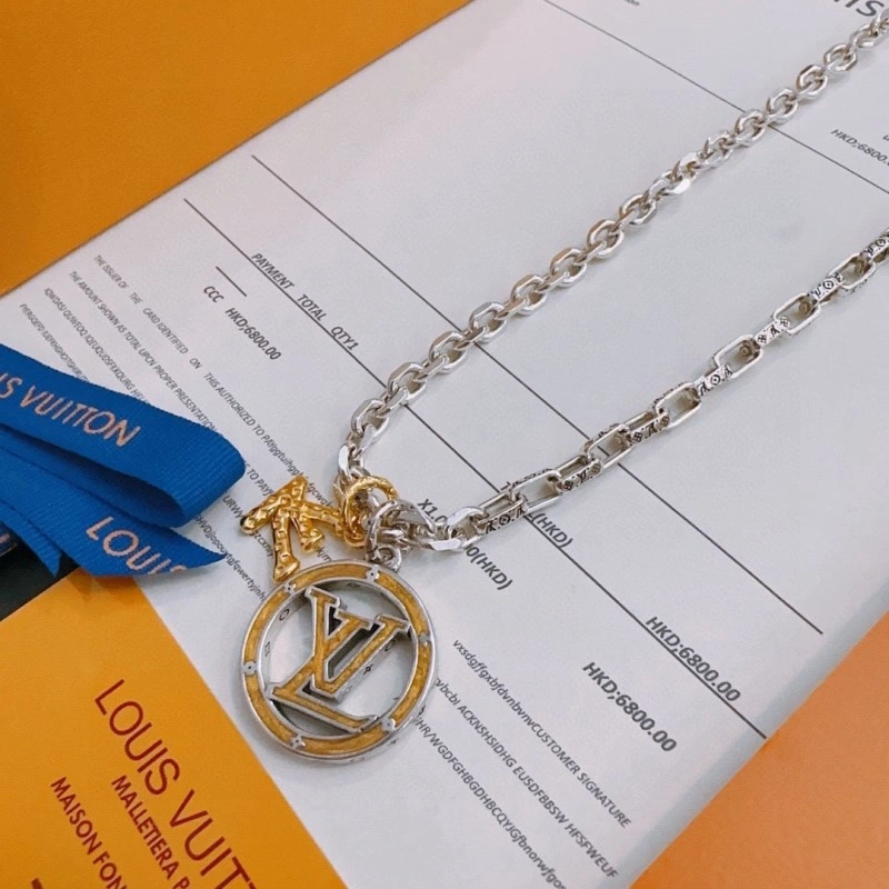 Louis Vuitton Necklaces Premium 247841
