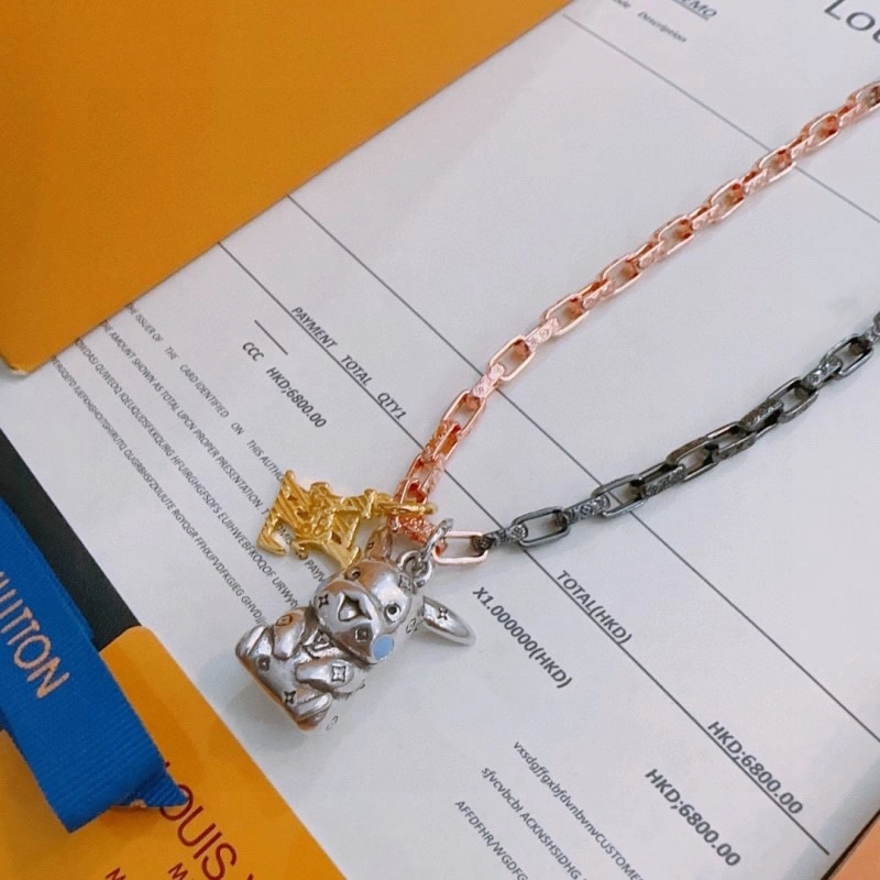 Louis Vuitton Necklaces ModernLook 247839