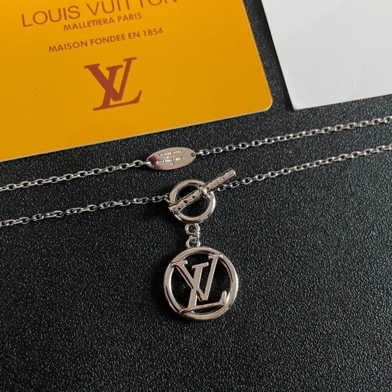Louis Vuitton Necklaces Sustainable 247832