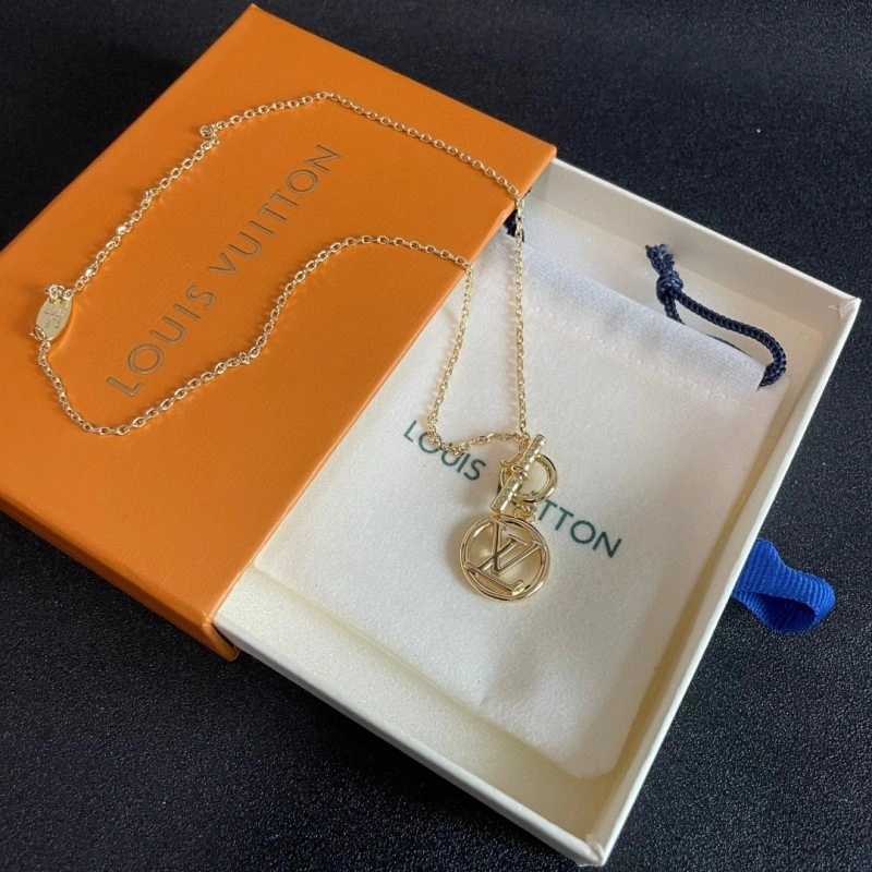 Louis Vuitton Necklaces GoodFit 247833