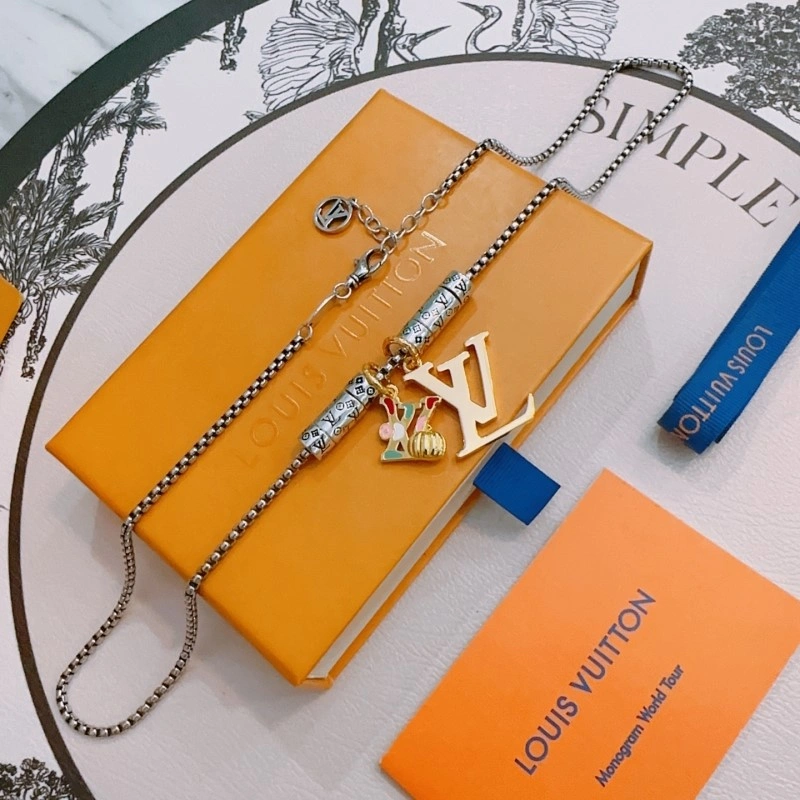 Durable Louis Vuitton Necklaces 247822