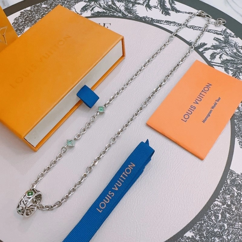 Louis Vuitton Necklaces Resilient 247809