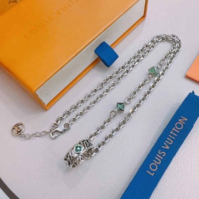 Louis Vuitton Necklaces Resilient 247809