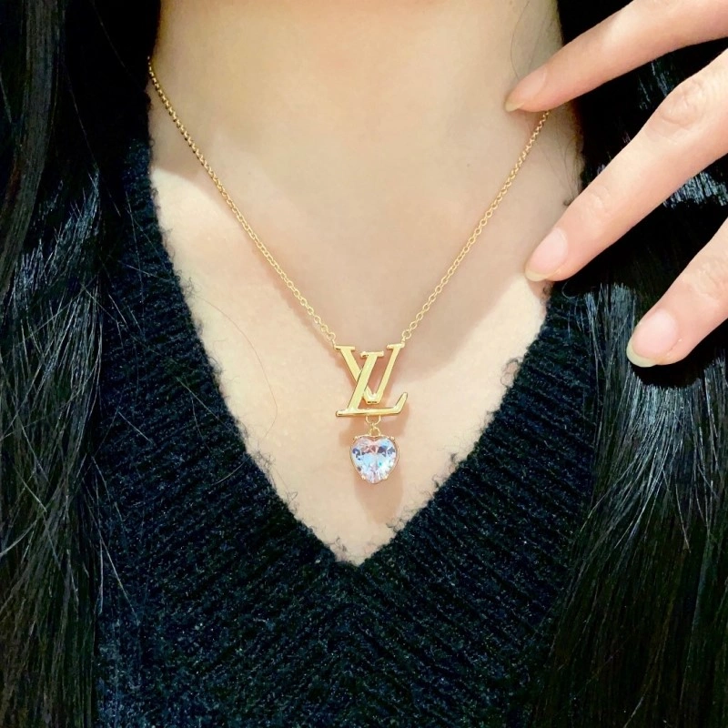 Louis Vuitton Necklaces FastDry 247828